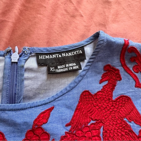 Hemant & Nandita Lianna Bubble Sleeve Embroidered Top Red Blue XS - Picture 7 of 7